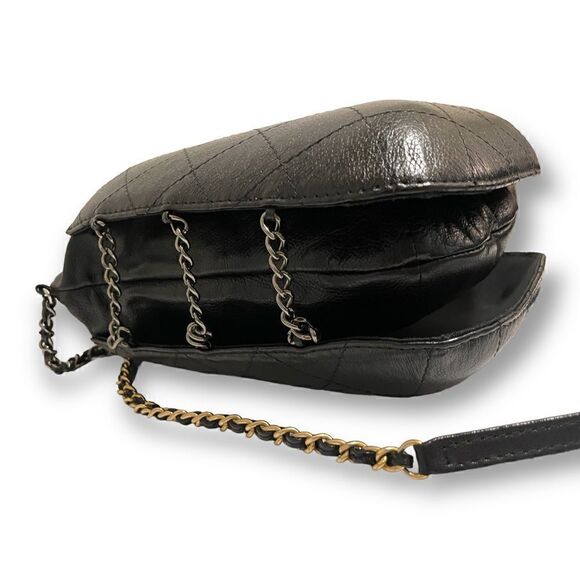 ❤️SOLD❤️CHANEL Gabrielle Medium Purse/ Crossbody Bag in Quilted Black Caviar - Picture 13 of 16